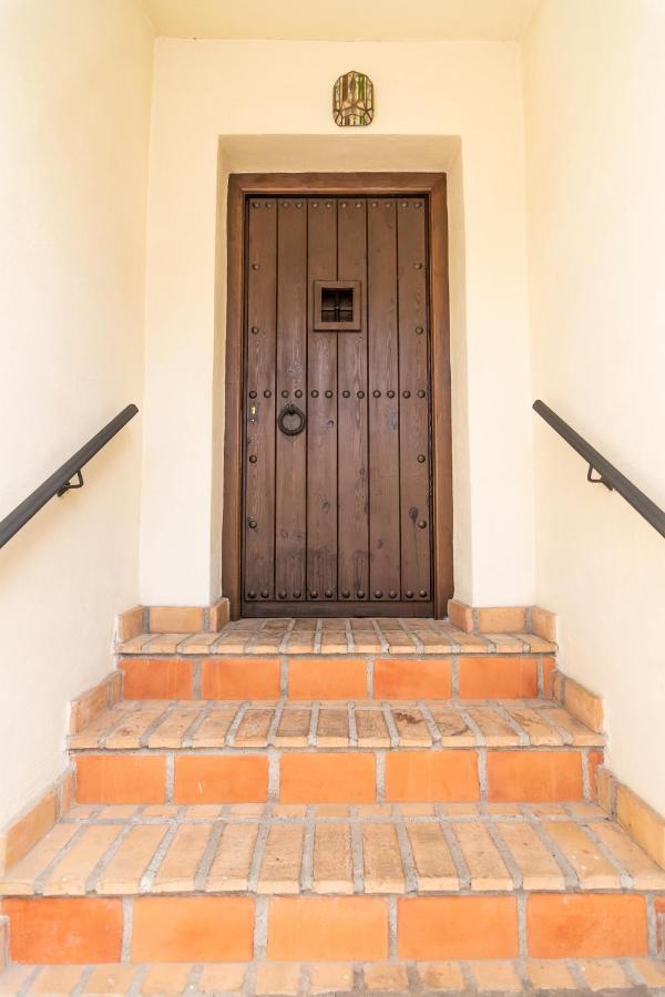Tuguest Aljibe Del Rey Apartment - Free Parking Granada Dış mekan fotoğraf